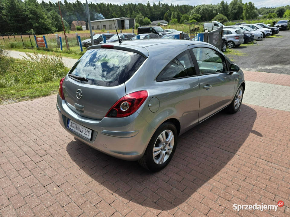 Opel Corsa Opel Corsa 12 benzynka z klimatyzacja czujnik deszczu Cielcza