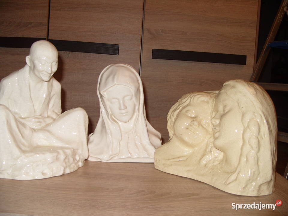 Sprzedam pzedwojenne figurySpiące dzieciKobieta Skawina