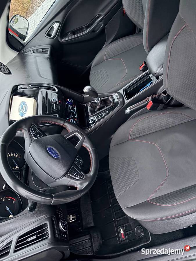 Ford Focus MK3 Black Edition 15 EcoBoost 150 Focus Wola Starogrodzka
