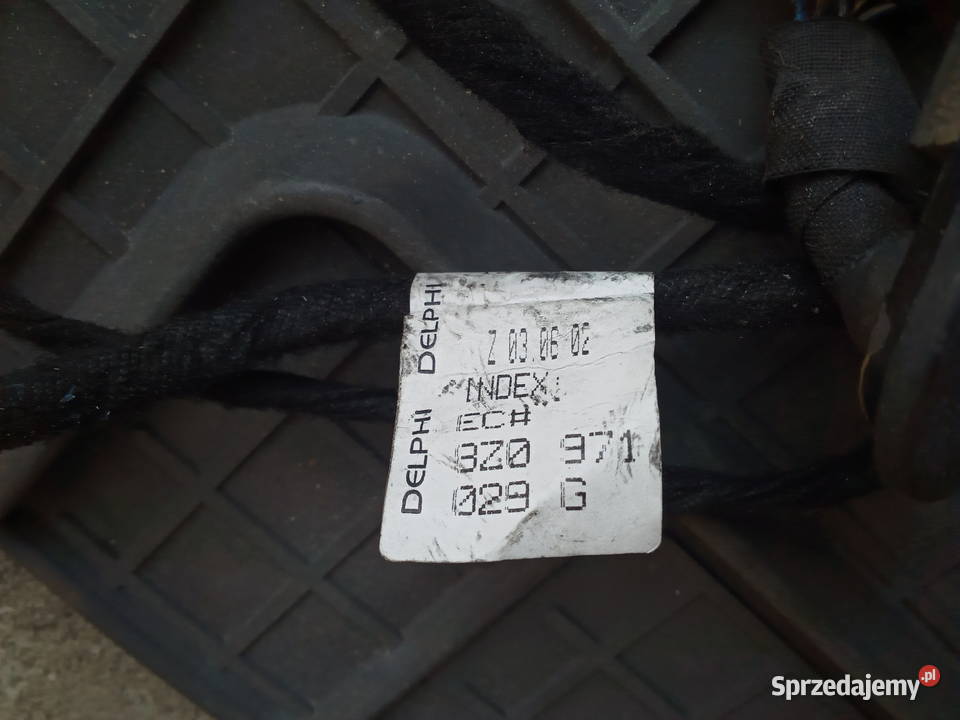Audi A2 Wiązka drzwi kierowcy Lewych przód osobowe sprzedam