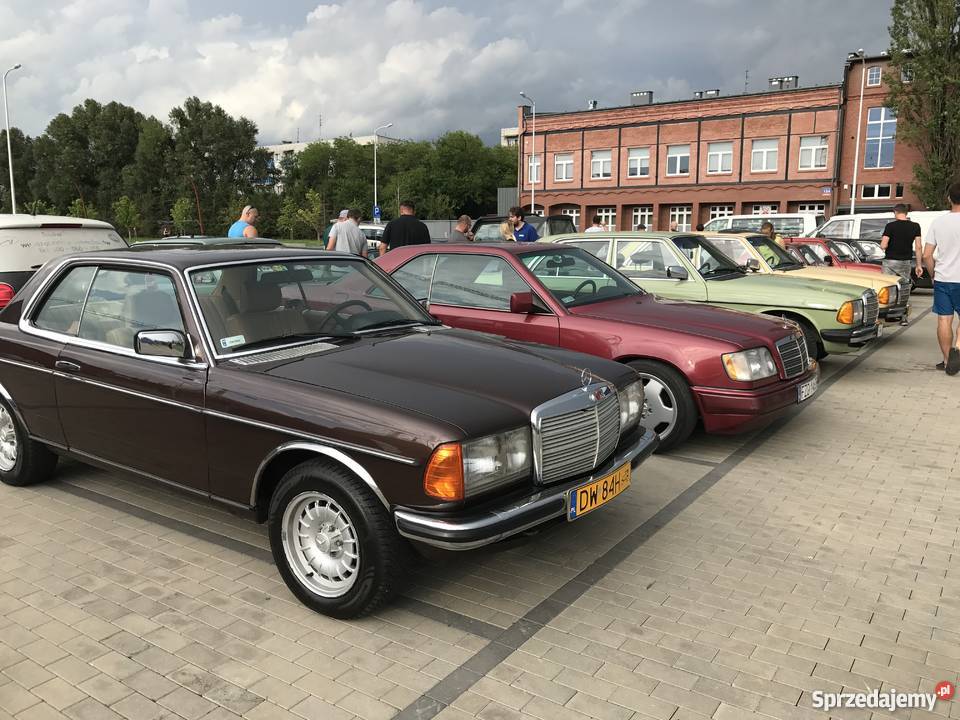 MercedesBenz w123 CE 1983r 23L benzyna Samochody osobowe