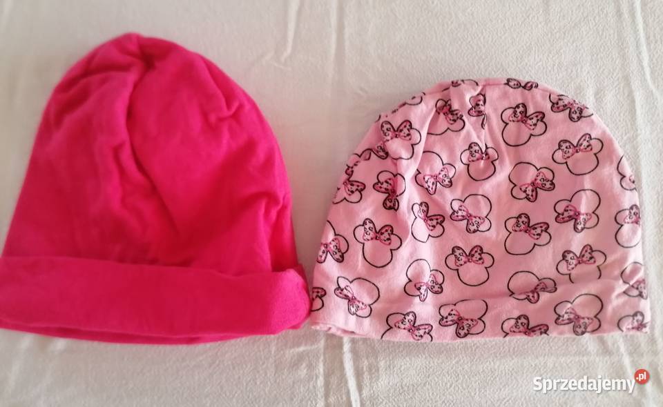 Dwie różowe czapeczki rozmiar 8692Jedna gładka Disney łódzkie Łódź