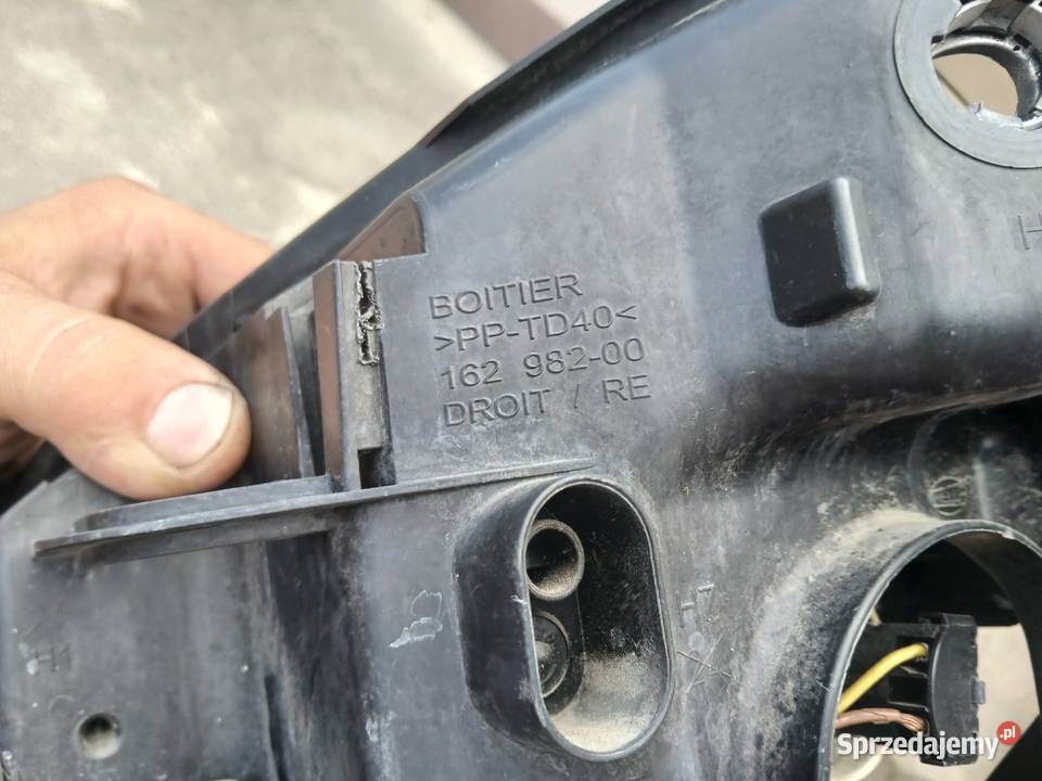 LAMPA PRAWA PRZEDNIA PRAWY PRZÓD CITROEN C4 I