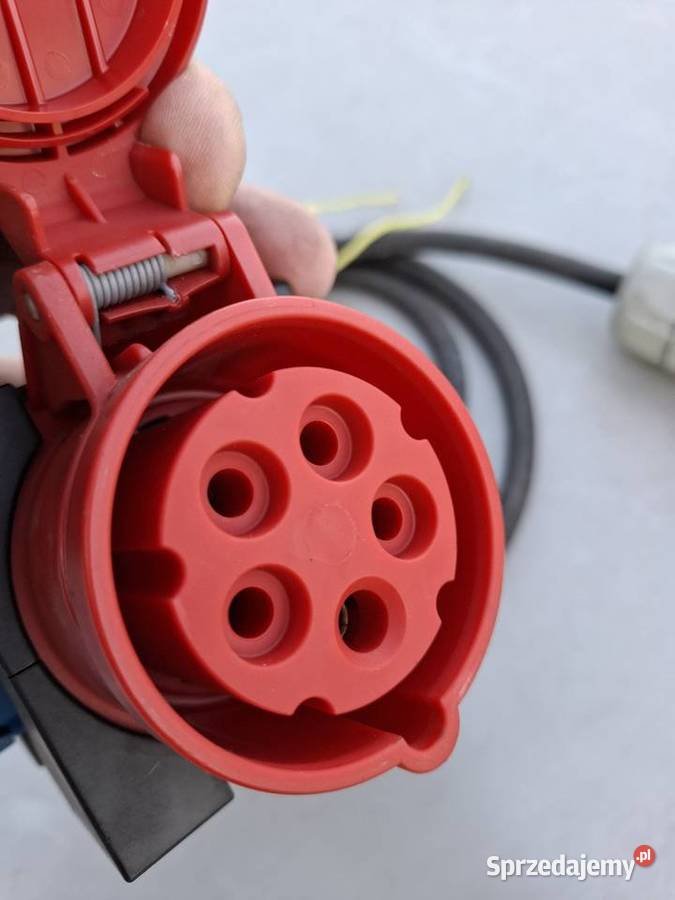 Adapter PCE 9430715 400V 16A IP44 CEE 16A 2 Zabezpieczenia i rozdzielnice Toszek