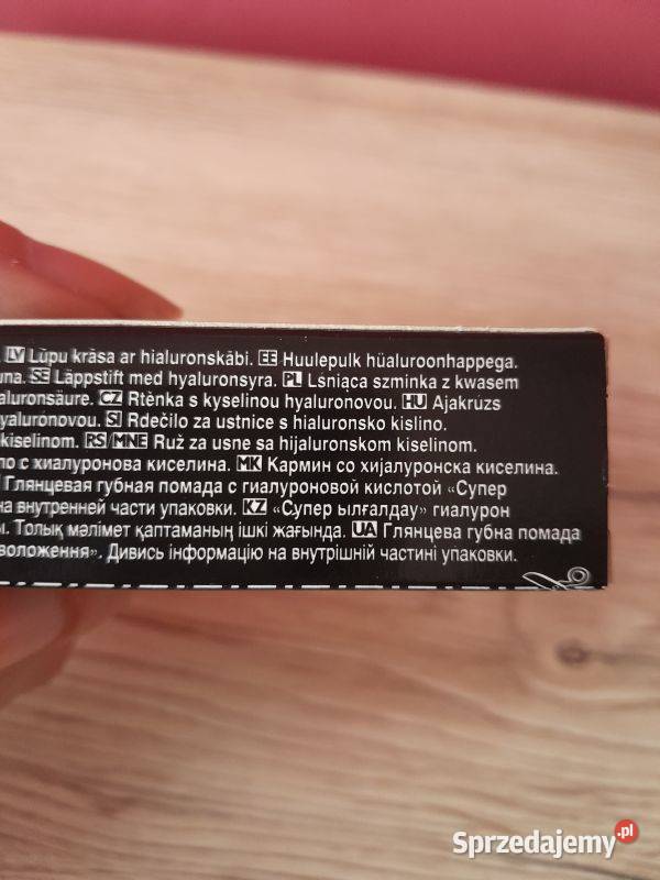 Lśniąca szminka z kwasem hialuronowym 36g śląskie Siewierz