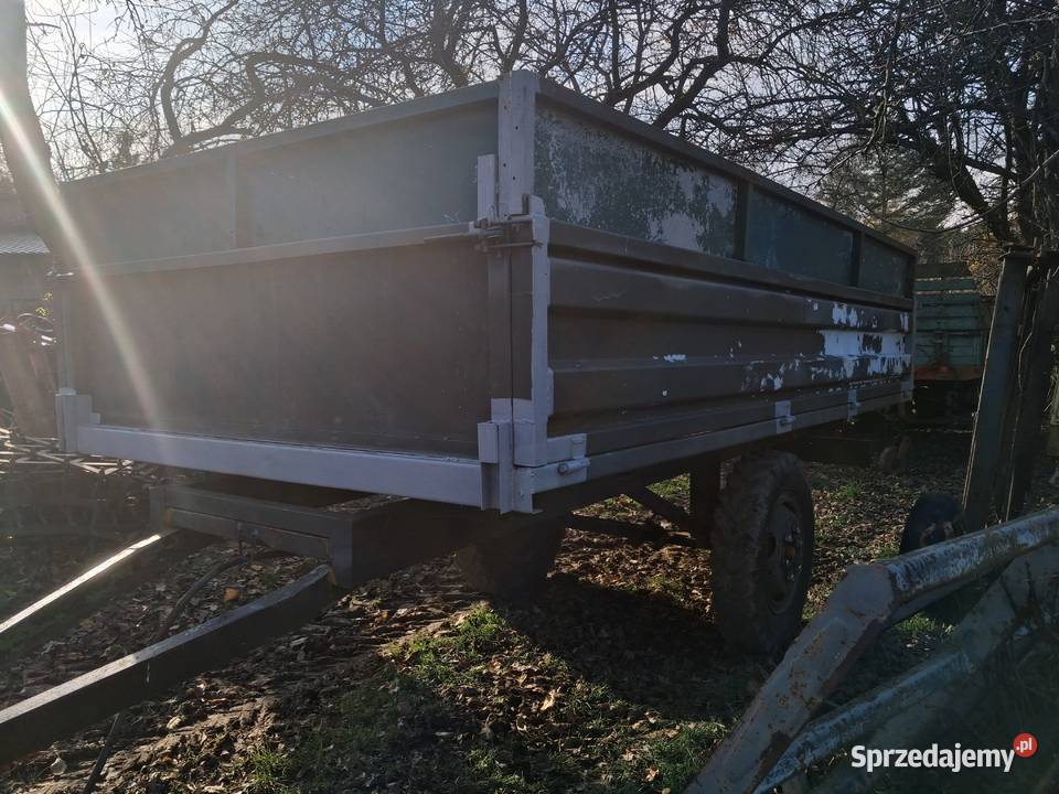 Przyczepa wywrotka 1osiowa Maszyny rolnicze Jasło
