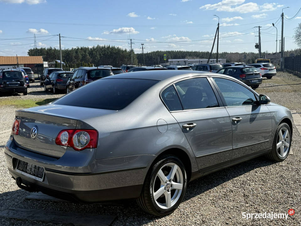 Volkswagen Passat 19 TDInavialuz Niemiec B6 lakier metallic pomorskie sprzedam
