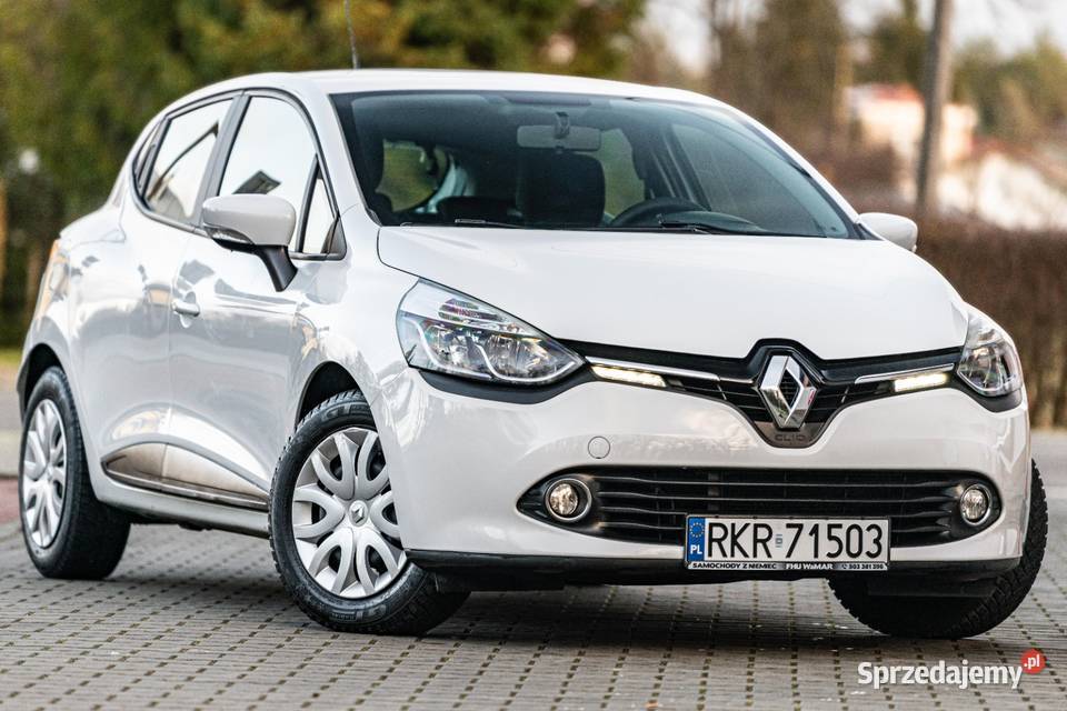 RENAULT CLIO Targowiska