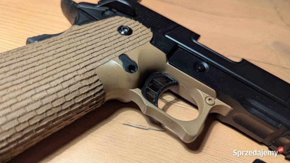 Replika R504 Tan Army Markowa sprzedam