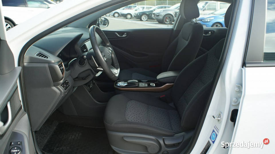 Hyundai IONIQ Elektryk 120 Automat LED Navi aluminiowe felgi Baranowo sprzedam