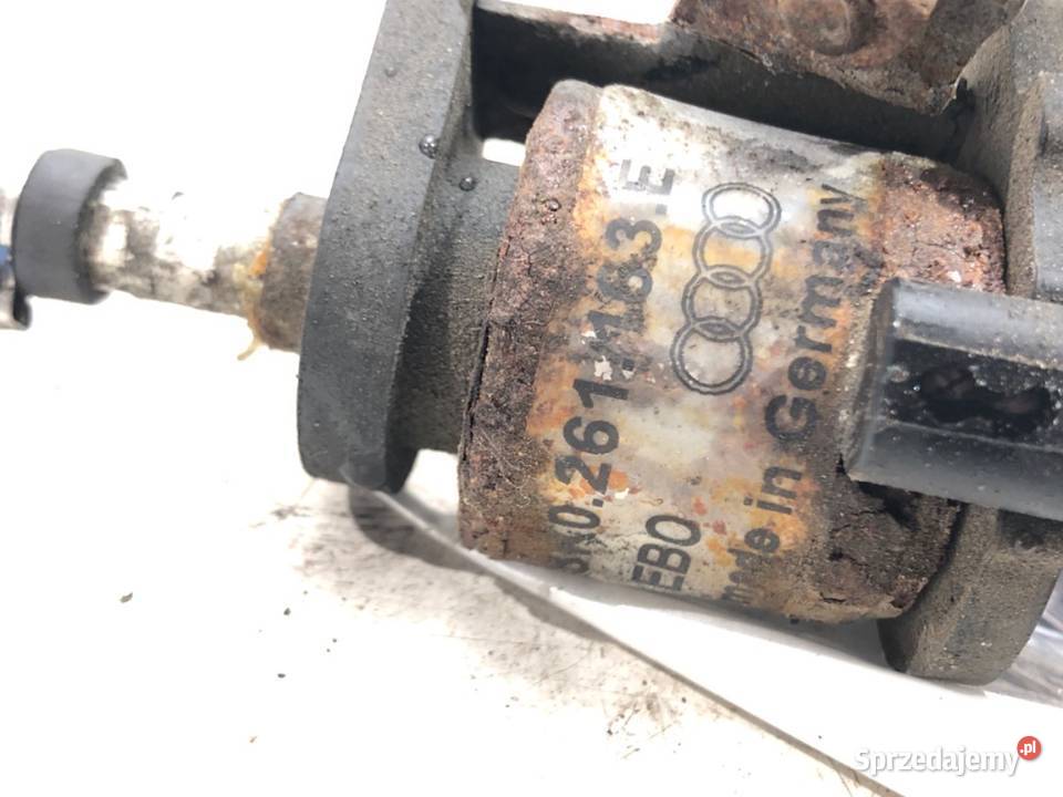 POMPKA PALIWA WEBASTO AUDI A5 8T 8K0261163E 20 osobowe
