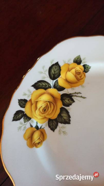 Filiżanka z talerzykiem deserowym
Żółte róże pomorskie Gdańsk