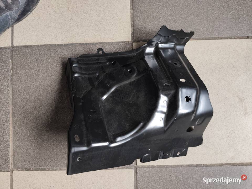 Prawy fartuch Suzuki Vitara 2015 roku nowy Bochnia