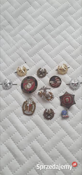 Hełm Niemiecki odznaki