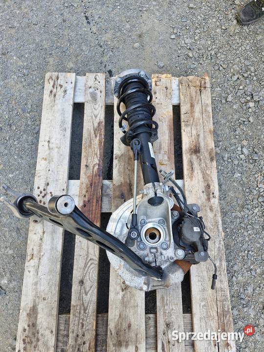 BMW X1 F48 ZWROTNICA AMORTYZATOR WAHACZ LEWY