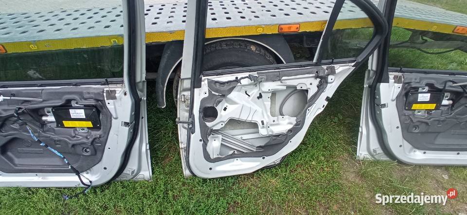 Drzwi przód tył tylne przednie BMW E46 sedan Maciejowice