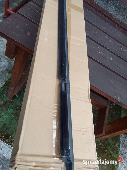 Listwa zgarniająca Mercedes w 222 PP Karoseria małopolskie