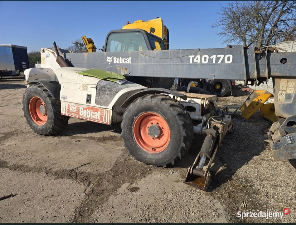 Ładowarka teleskopowa Bobcat T40 170 Ględowo sprzedam