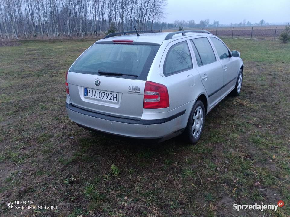 Skoda Octavia II 16 116 stan Rok produkcji 2005 Wólka Pełkińska