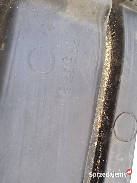 AUDI A4 B7 III 07r pas przedni wzmocnienie Kielce sprzedam