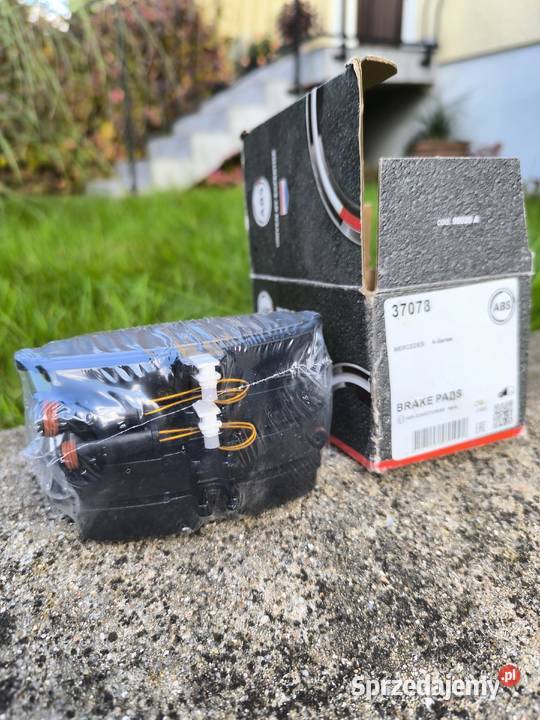 NOWE KLOCKI hamulcowe Mercedes A Klase Bolesławiec