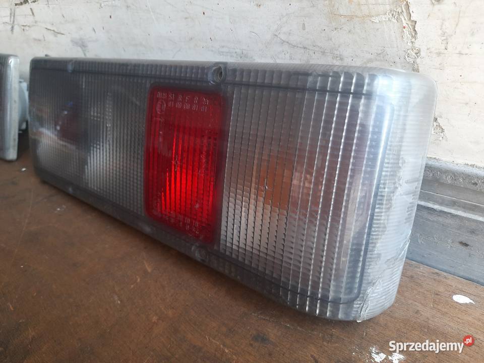Lampa do przyczepy kempingowej kampera