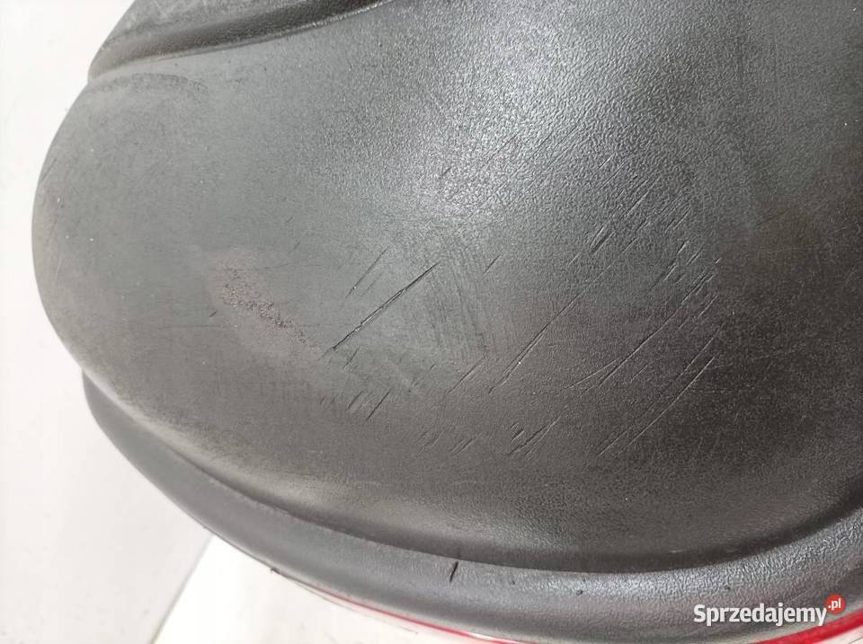 SCHOWEK KUFER CENTRALNY 2 KLUCZYKI STELAŻ Honda