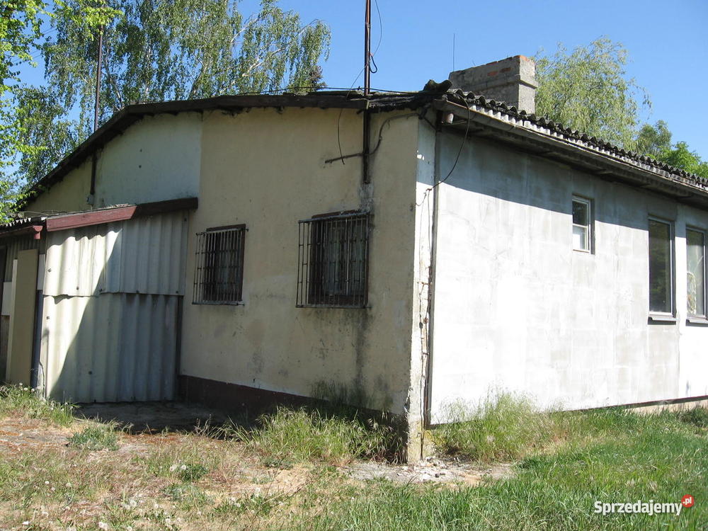 Dom na wsi Robczysko asfalt Robczysko