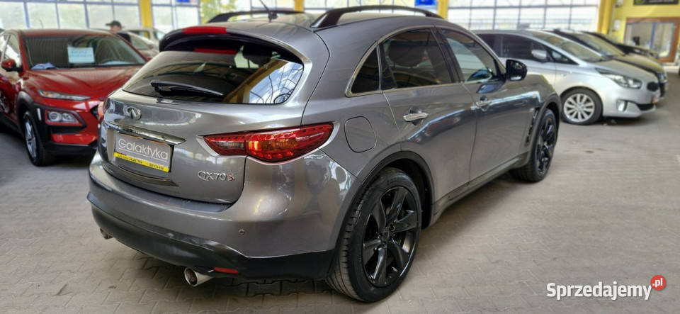 Infiniti QX70 OPIS W podanej roczna gwarancja śląskie