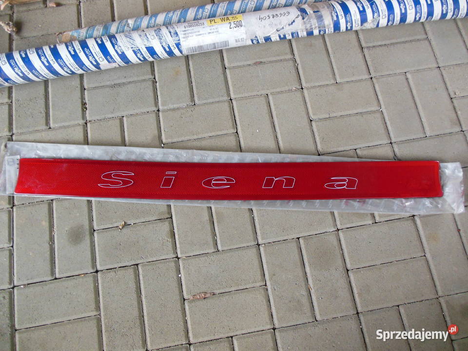 EMBLEMAT NAPIS SIENA NA KLAPE HEKO Emblematy