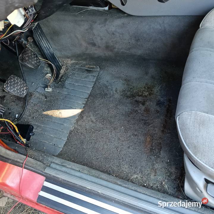 BMW E34 WYKLADZINA osobowe Jastrzębia Góra