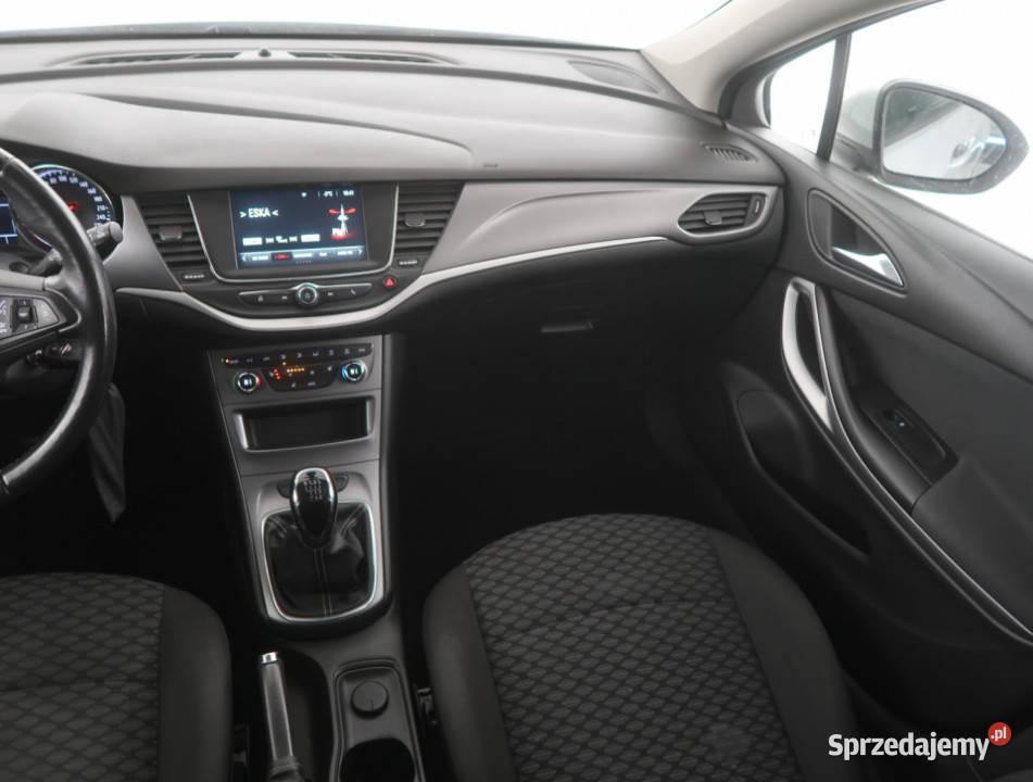 Opel Astra 14 T Bielany Wrocławskie