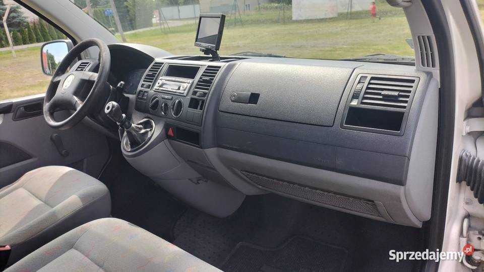VW Transporter T5 blaszak 3 osobowy 19 TDI 86 hak Chocianów