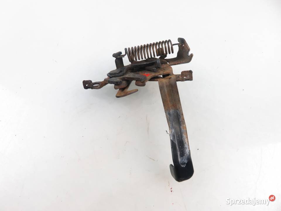 ZAMEK MASKI TOYOTA COROLLA E15