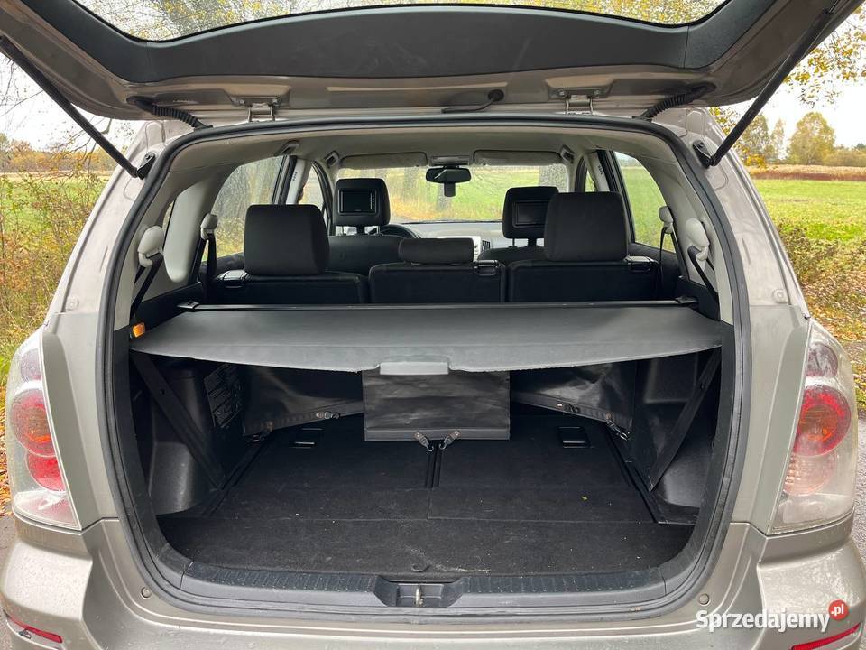 Toyota Corolla Verso 20 diesel 116 ekrany dvd poduszka powietrzna Tarnobrzeg sprzedam