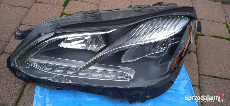Lampa lewa oryginał Mercedes W212 2014r Części samochodowe Sobienie-Jeziory