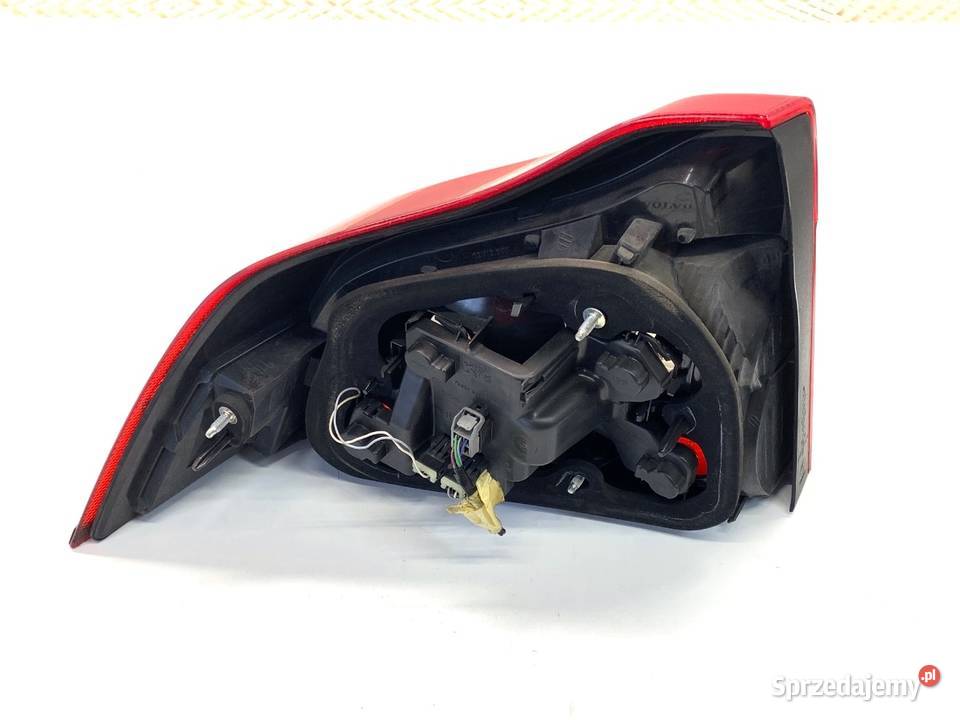 LAMPA PRAWY TYŁ VOLVO S80 II SedanLimuzyna 0616 Lampy tylne