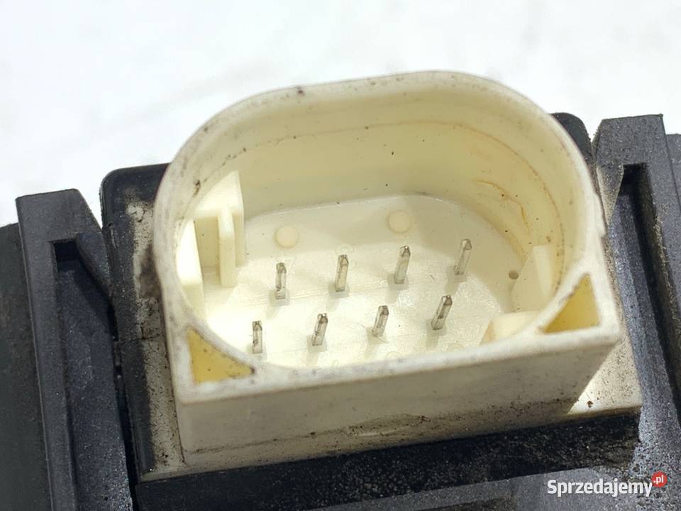 ZAMEK DRZWI PRAWY TYŁ LAND ROVER FREELANDER I sprzedam