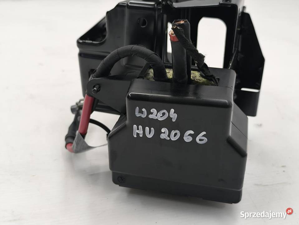 MODUŁ PRZEKAŹNIK AKUMULATORA MERCEDES W204 LIFT