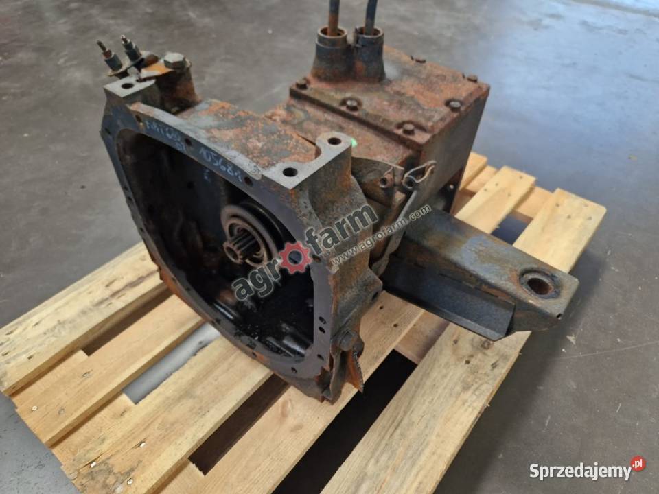 Skrzynia biegów Fiat 680 DT 5104711 dolnośląskie Byków