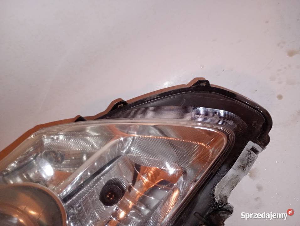 Okazja Lampy przednie orginał oe Toyota Avensis osobowe Wrocław