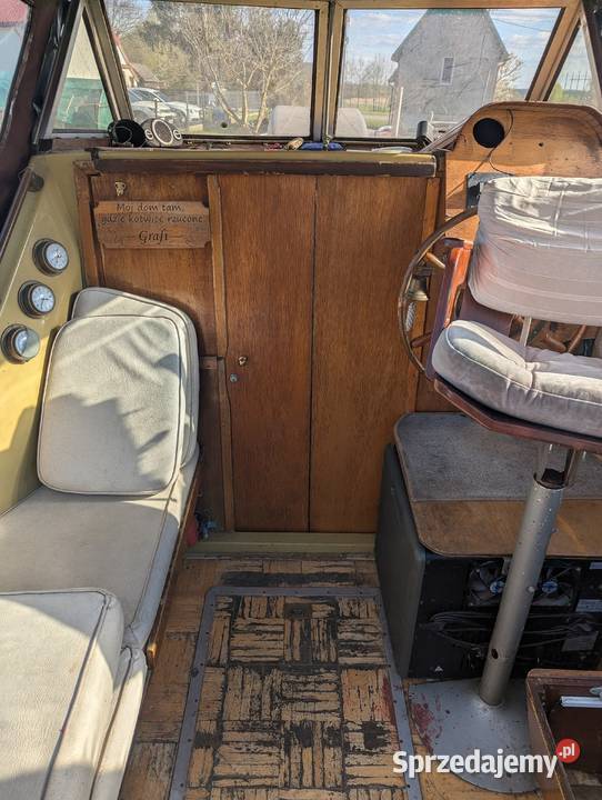 Łódź kabinowa TROMP640 LAWETA SUZUKI 30 Komplet Zalesie