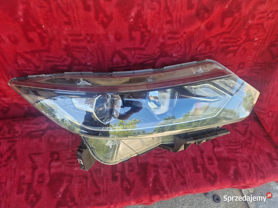 Lampa Reflekor Nissan Qashqai II J11 Lift 17r lubelskie Łuków