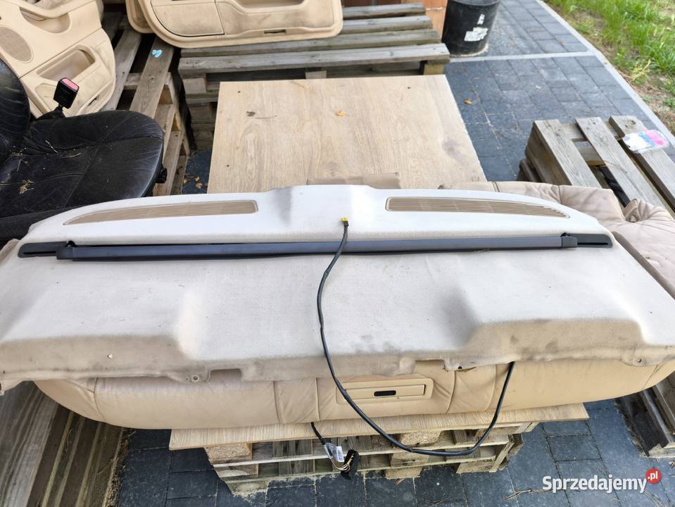 Części BMW E38 30 V8 1995 Pozostałe Rokietnica sprzedam