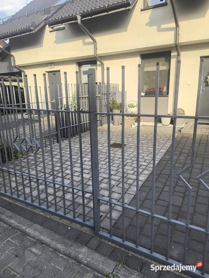Dom szeregowy środkowy 11341zł/m2 śląskie Tychy