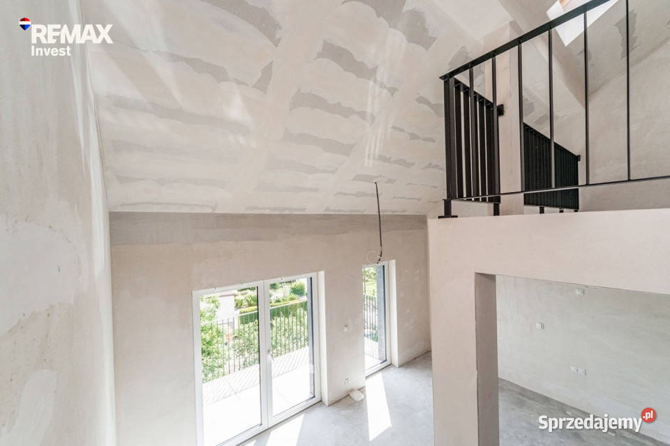 Duże mieszkanie z antresolą i balkonem Buczkowice