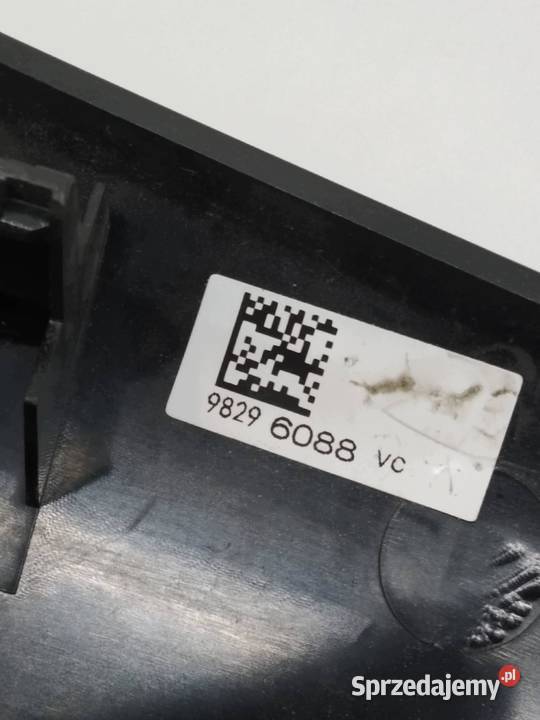 DEKOR LISTWA OZDOBNA DESKI KOMPLET 98297402 Deski rozdzielcze, konsole świętokrzyskie