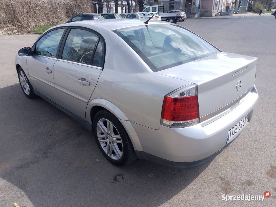Opel Vectra zadbany bogate wyposażenie nieuszkodzony Ostrowiec Świętokrzyski