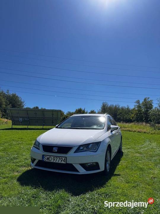 Seat Leon 16 diesel 115 2017r sprowadzony z Rydułtowy