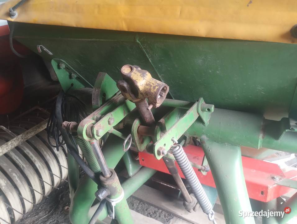 Sprzedam rozsiewacz Amazone Zaf804 podkarpackie Maćkówka sprzedam